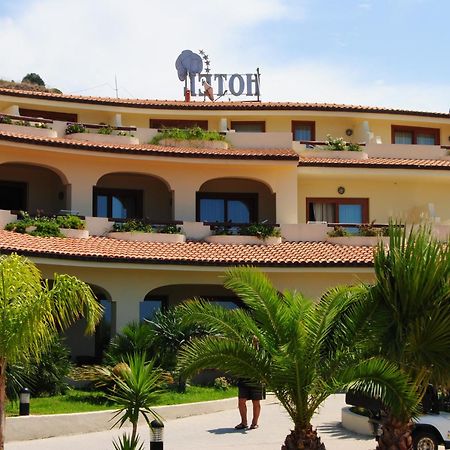 Hotel Scoglio Del Leone Zambrone Buitenkant foto